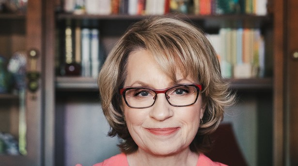 Success Story: Serial Novelist, Barbara Hinske
